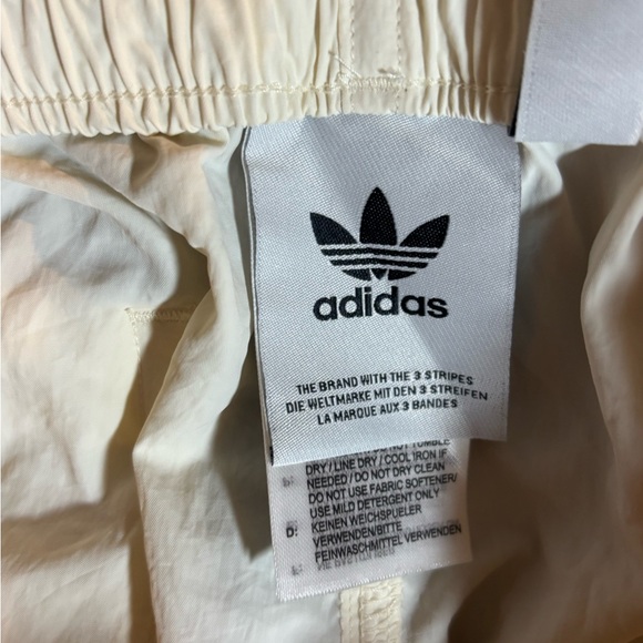 Men’s Adidas Sprinter Shorts – Wonder White - NWT - MSRP $45 - Picture 5 of 8